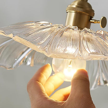 Aki – Lustre en verre et laiton élégant