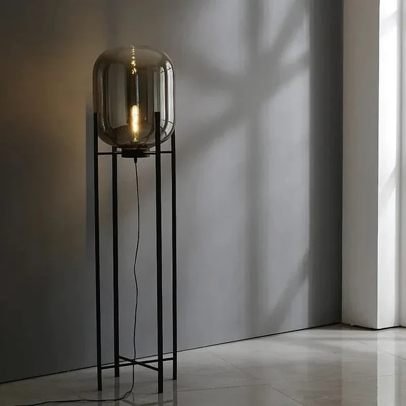 Riza – Lampe de table tétrapode en verre scandinave