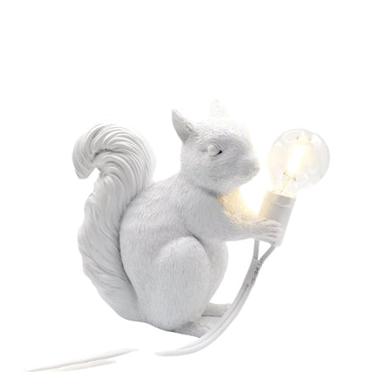 ÉcureuilNordik – Lampe de table scandinave au design mignon