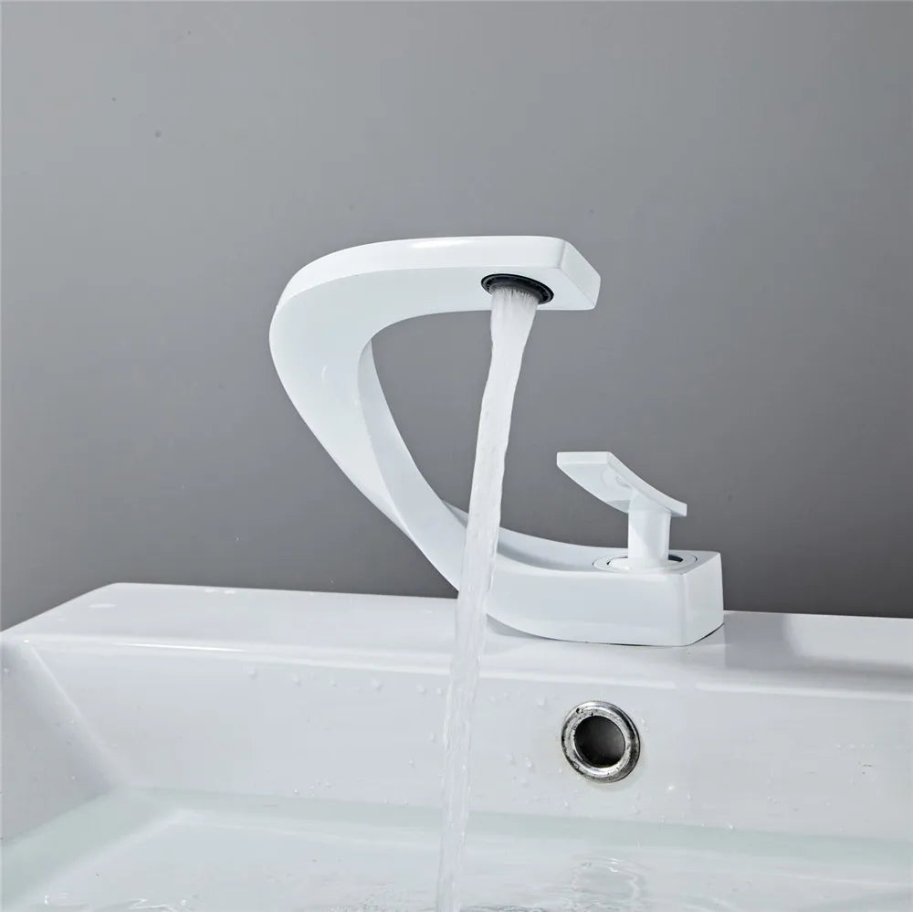 Avelyn – Robinet de salle de bain de luxe en chrome pour des moments de salle de bain élégants