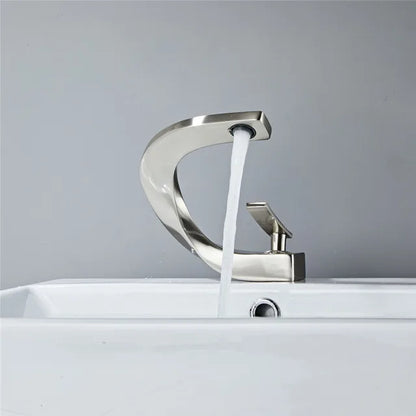 Avelyn – Robinet de salle de bain de luxe en chrome pour des moments de salle de bain élégants