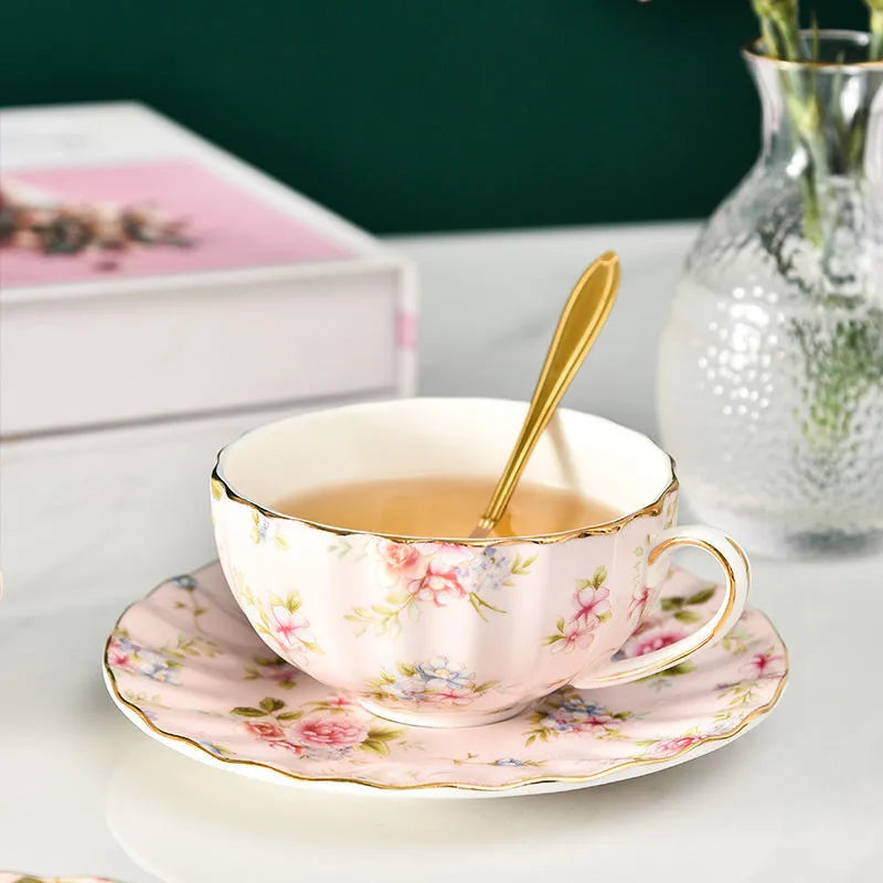 Emma – Tasses à café et thé en céramique