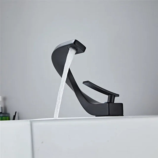 Avelyn – Robinet de salle de bain de luxe en chrome pour des moments de salle de bain élégants