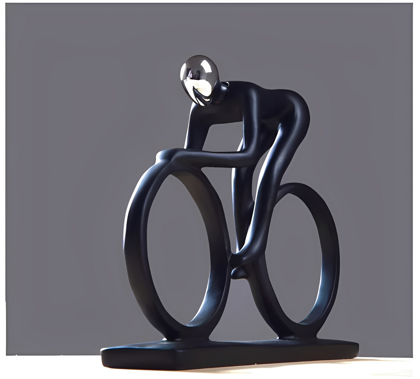 Lukas – Sculpture moderne de cycliste