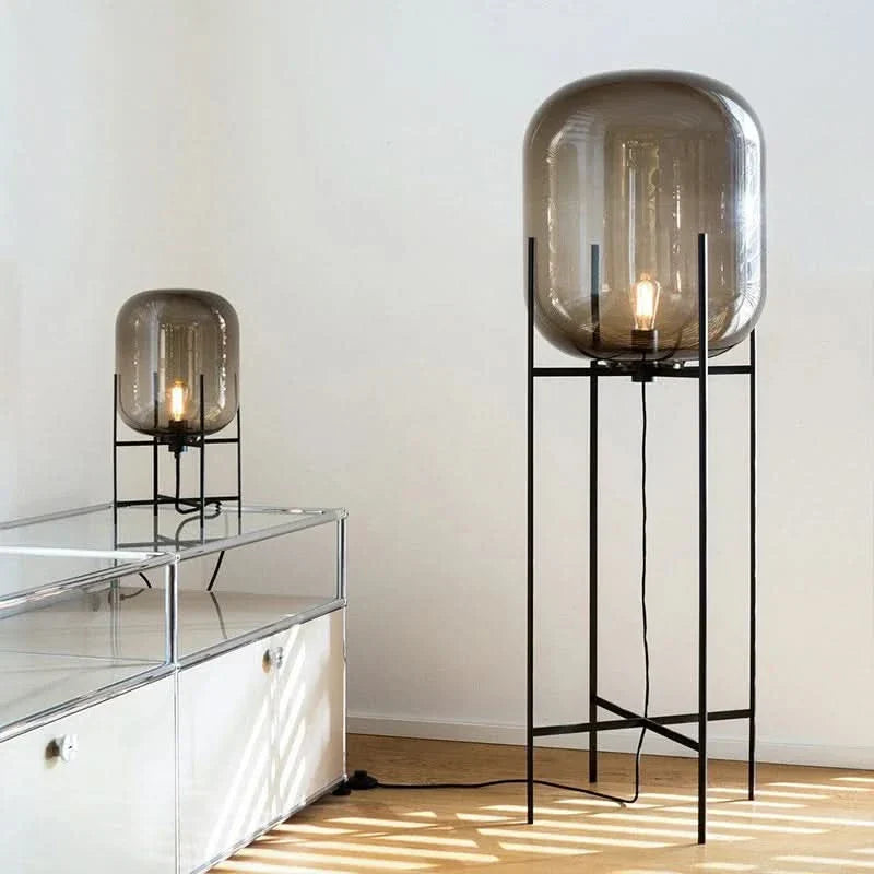 Riza – Lampe de table tétrapode en verre scandinave