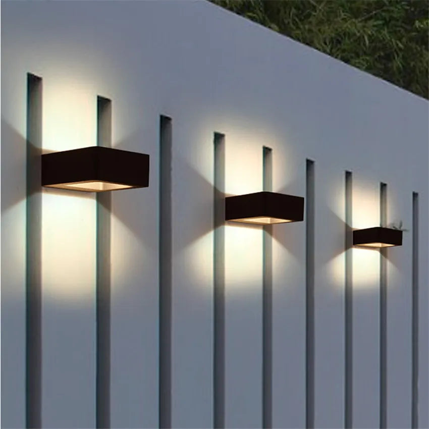 Hinata – Applique murale extérieure moderne