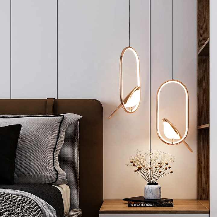 OiseauDoré – Suspension luxueuse avec oiseau doré intégré
