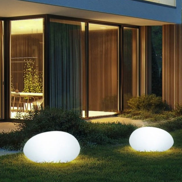 Nele – Lampe de jardin LED au design pierre
