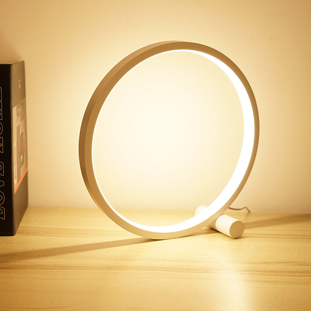 Kira – Lampe de table moderne en acrylique à lumière ronde