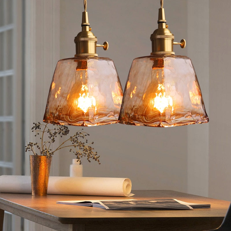 Amika – Suspension moderne en laiton
