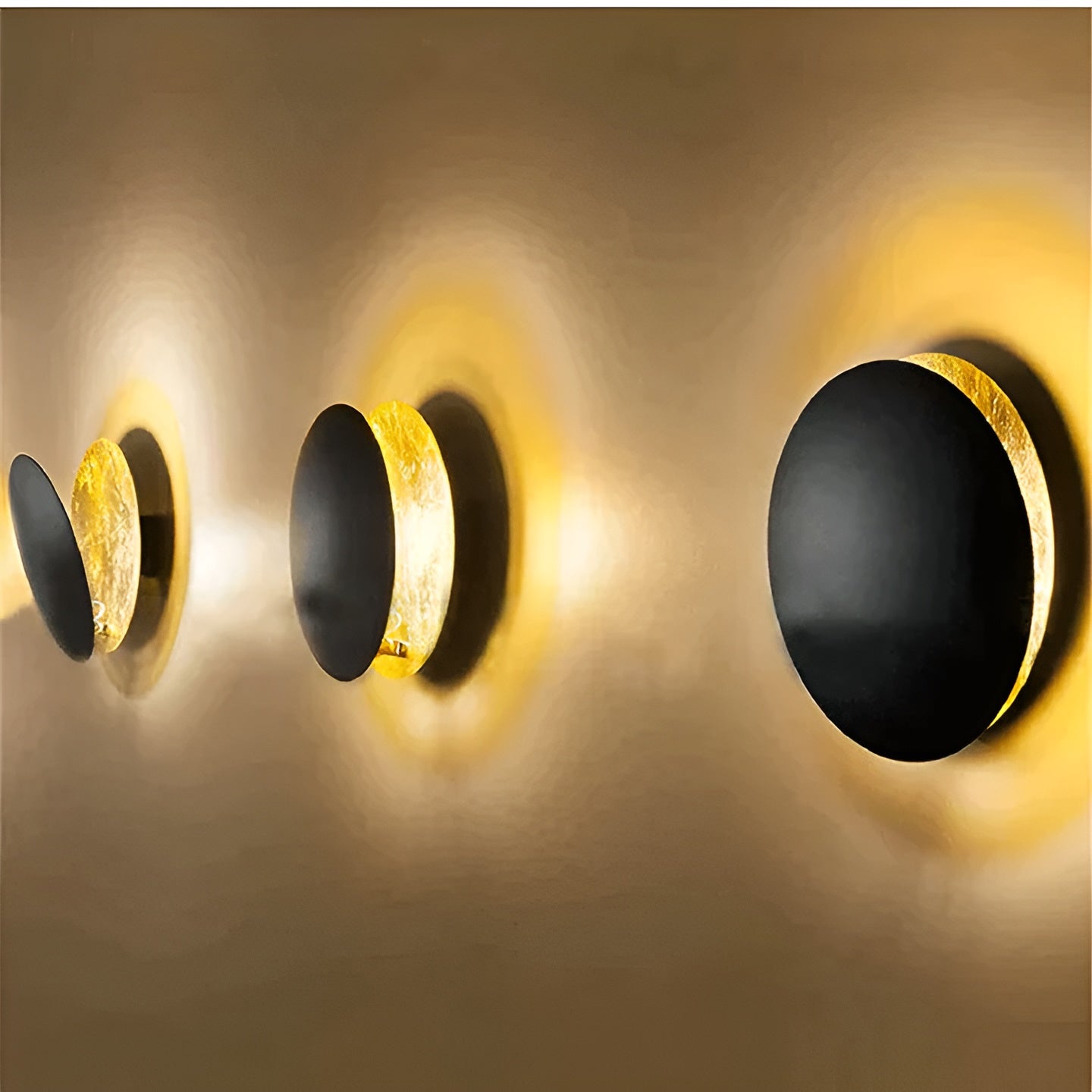 Halo Lunaire – Applique LED pivotante au style zen