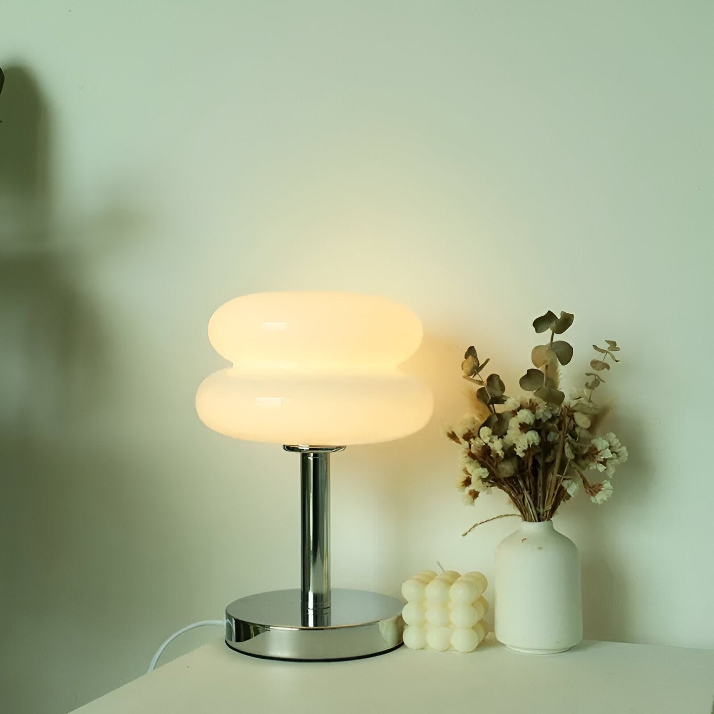 VerreLumi – Lampe de table en verre teinté design