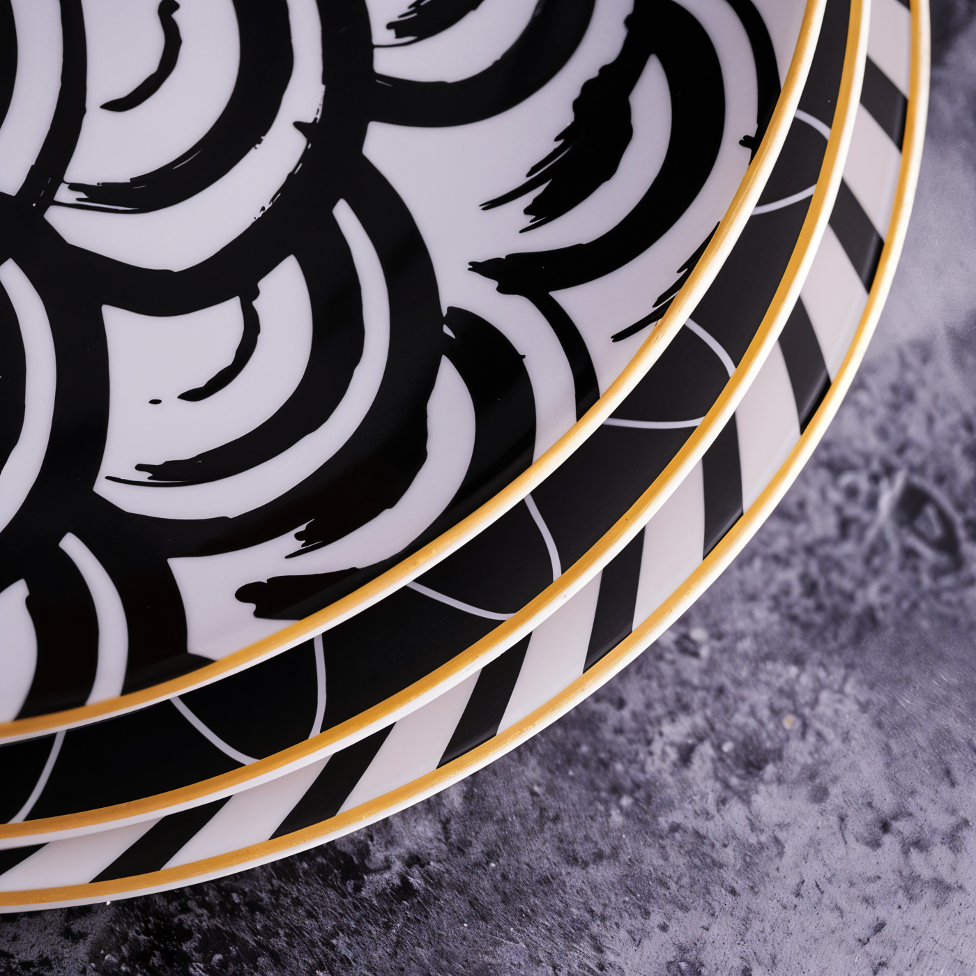 Collection GeoChic - Assiettes à motifs géométriques - Vaisselle en porcelaine