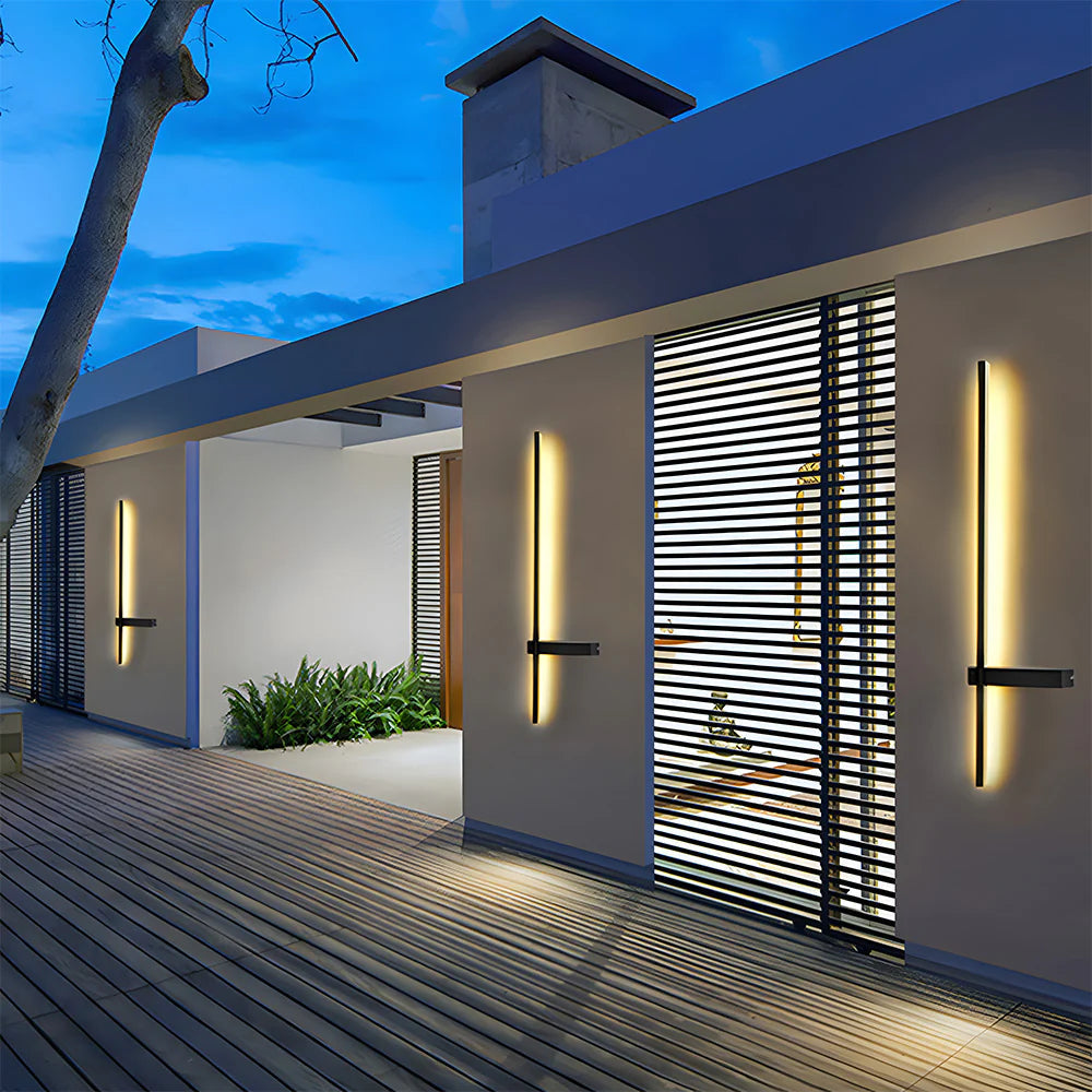 Vero – Lampe murale en acier inoxydable robuste