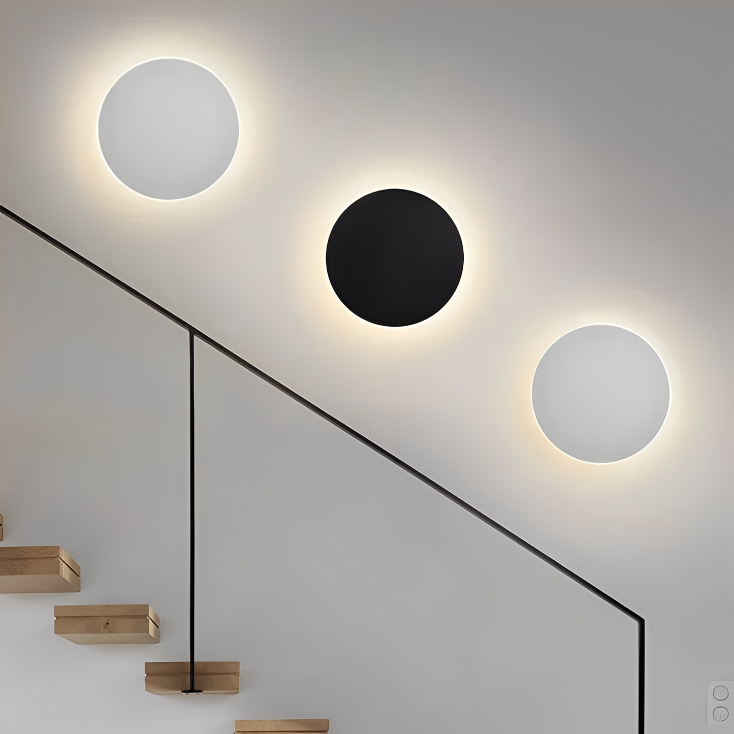 Paul – Lampe Murale Pratique