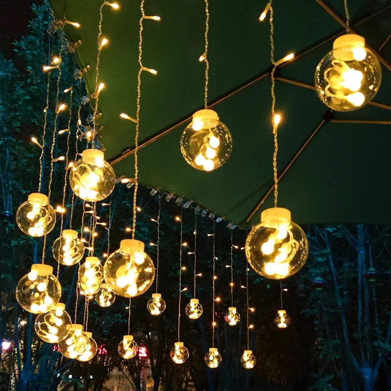 Rideau d'étoiles et de lune, lumière étoilée