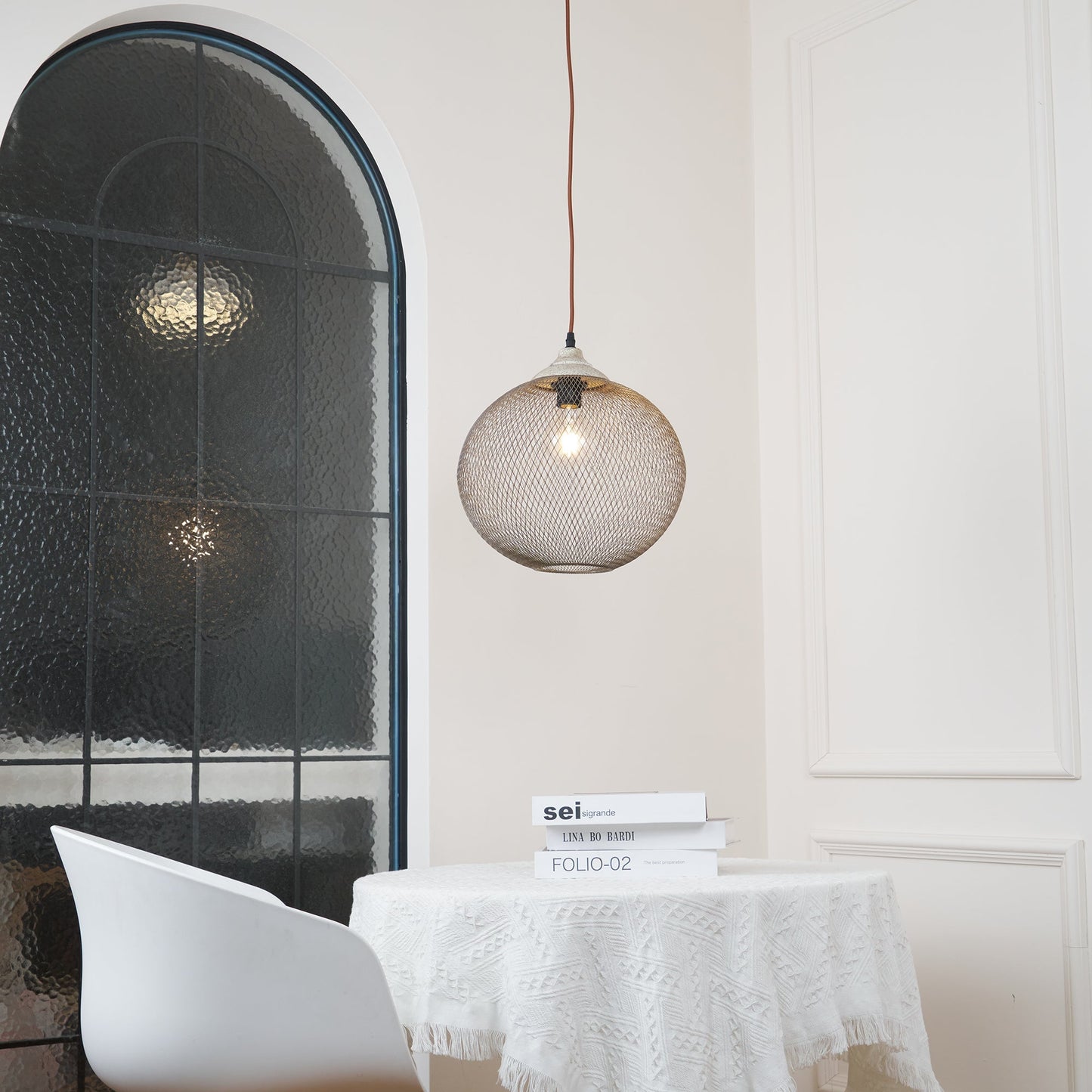 Lester – Suspension en maillage