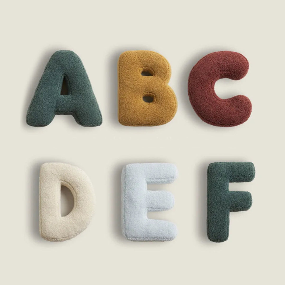Ari – Coussins Lettres Doux pour la Maison
