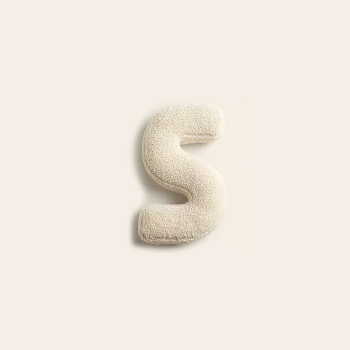 Ari – Coussins Lettres Doux pour la Maison