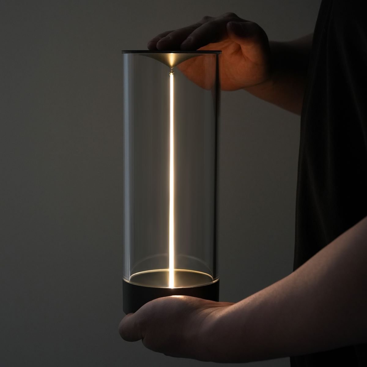 Raven – Lampe de chevet LED magnétique