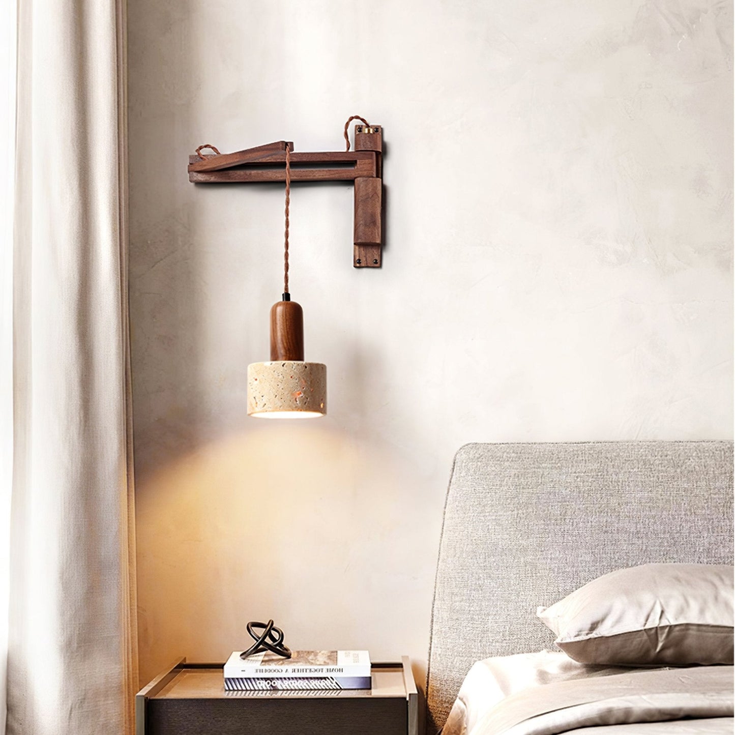 Noemi – Lampe Murale Orientable en Travertin