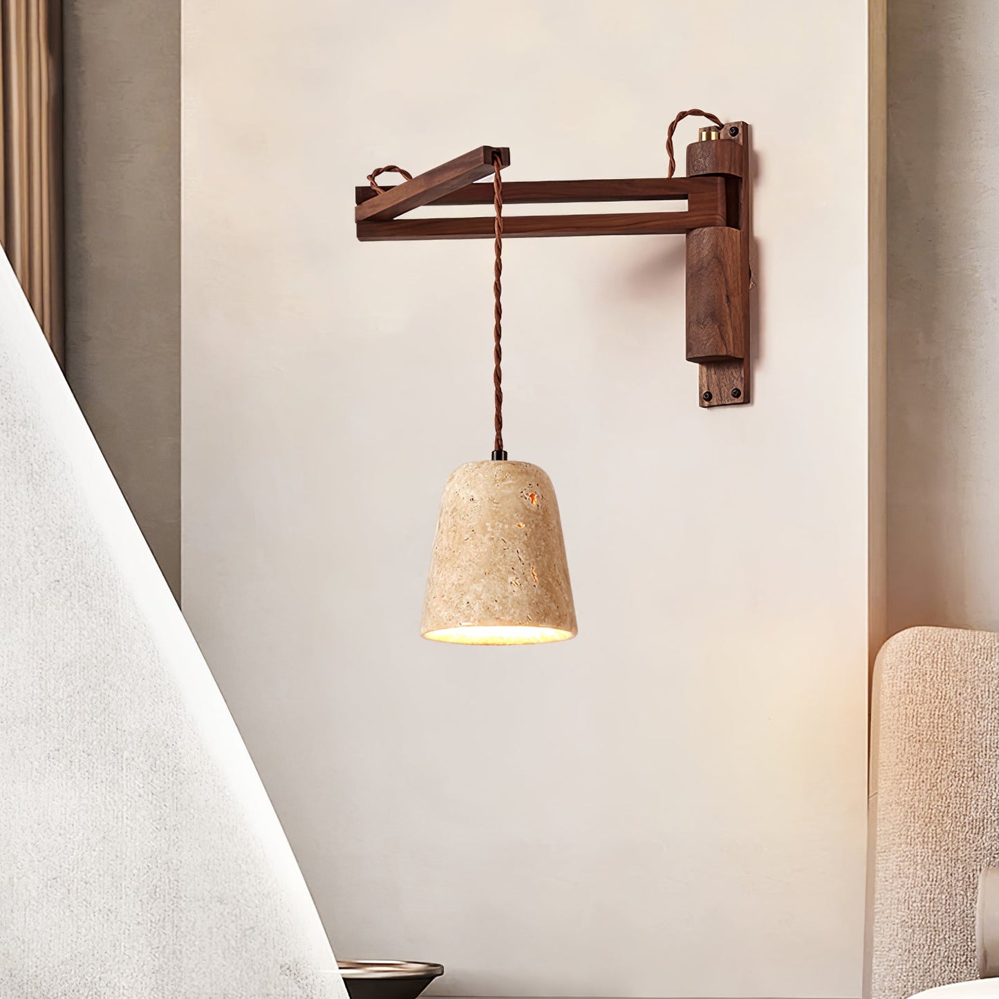 Noemi – Lampe Murale Orientable en Travertin
