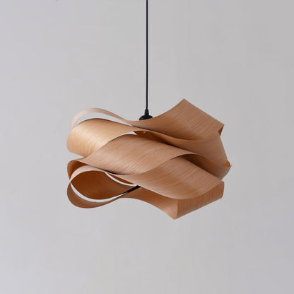 FusionLumière – Suspension élégante aux formes fluides et entremêlées