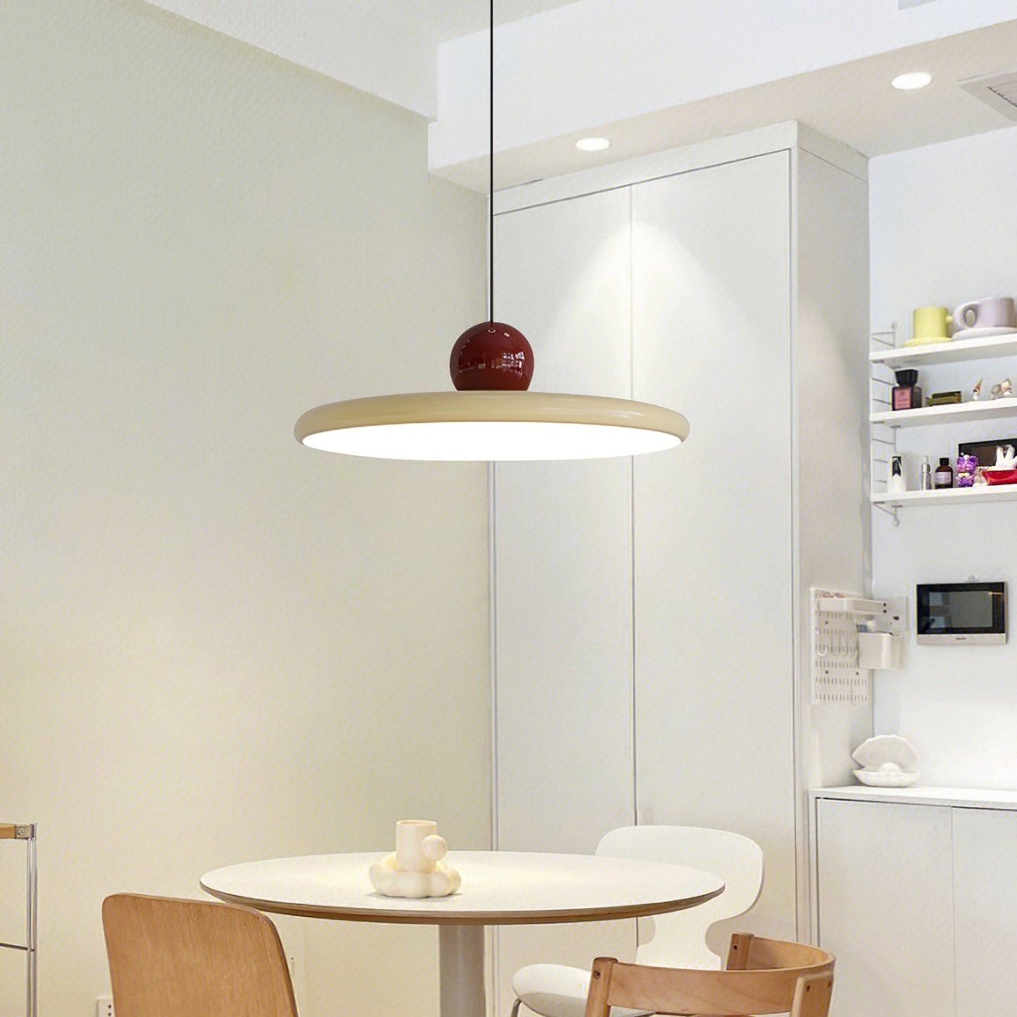 Évalight – Suspension moderne au design épuré