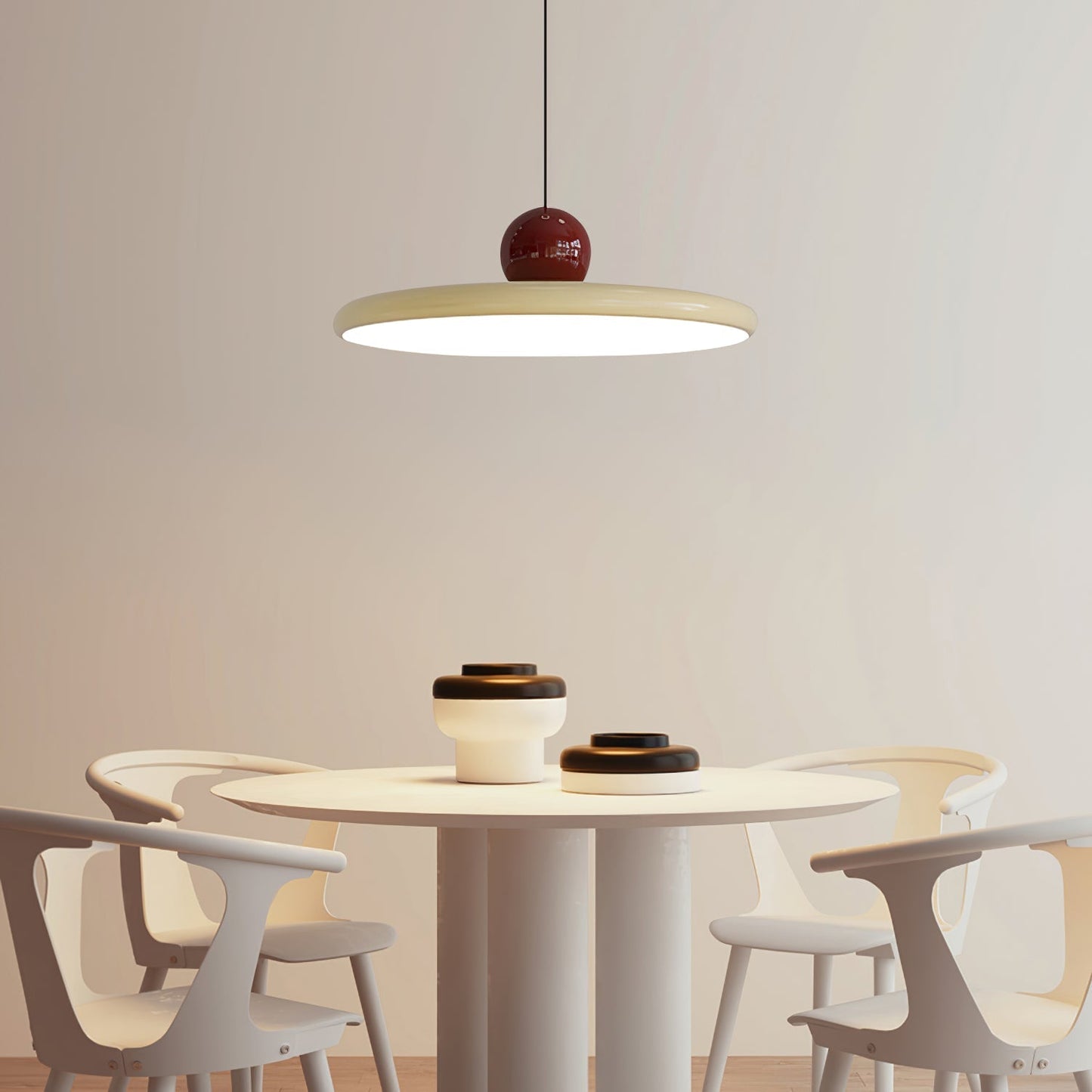 Évalight – Suspension moderne au design épuré