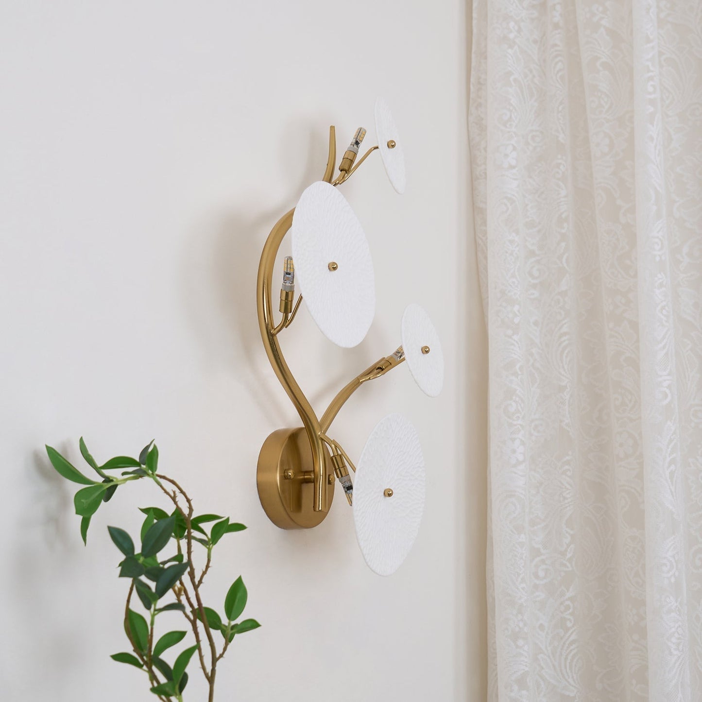 Olivia – Lampe murale en design de fleur de lotus
