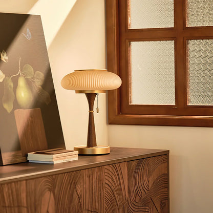 Harlan – Lampe de table rétro américaine
