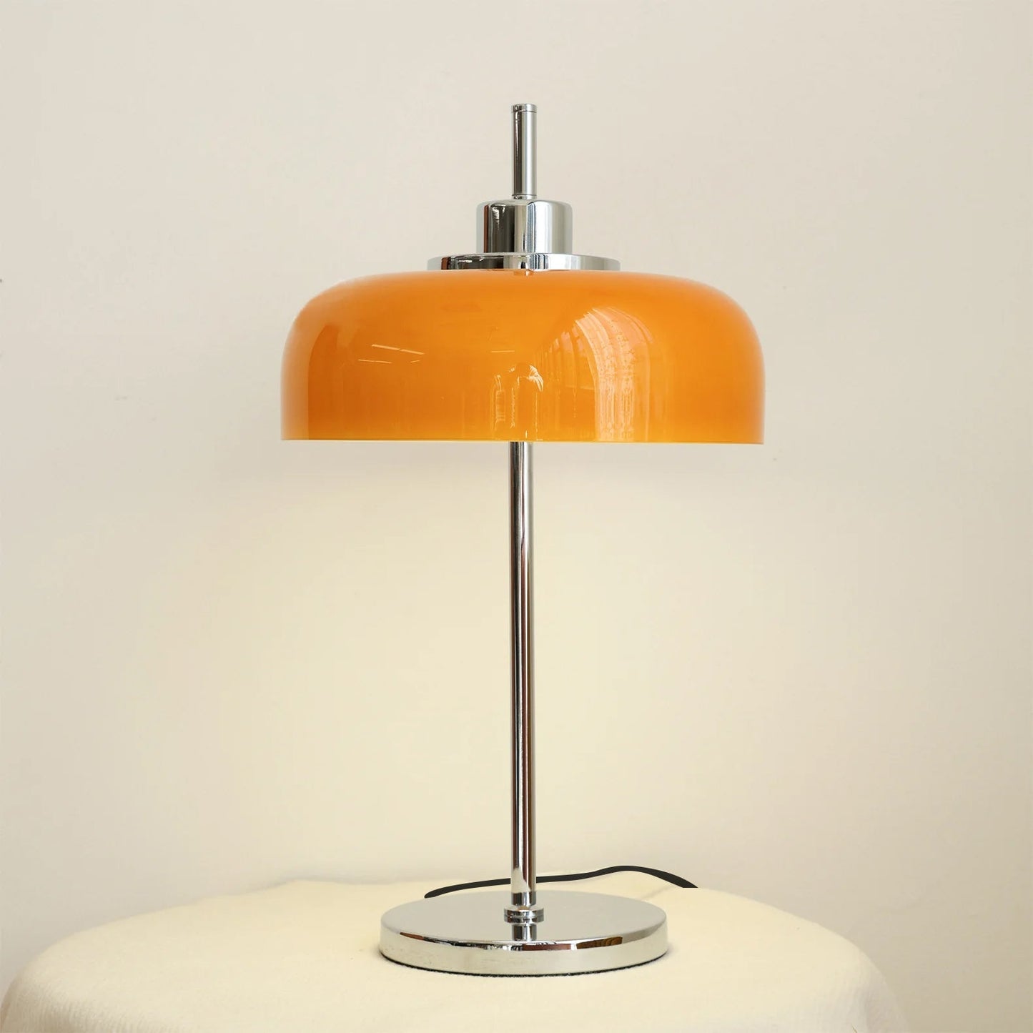 Velina – Lampe de table en verre rétro
