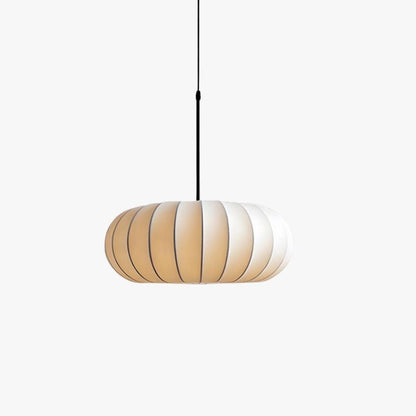 Akina – Suspension en soie en forme de citrouille