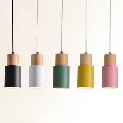 Nari – Suspension moderne en bois