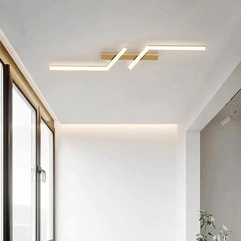 LinéaLED – Plafonnier moderne à lignes