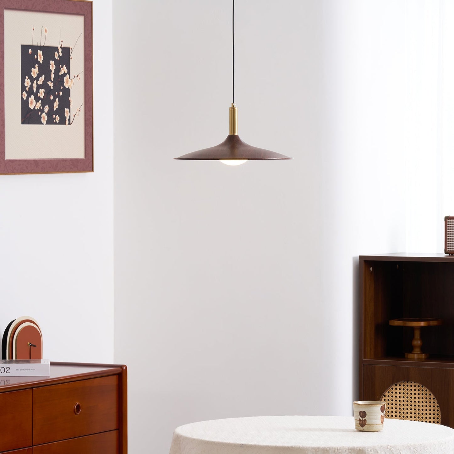Darian – Lustre en noyer