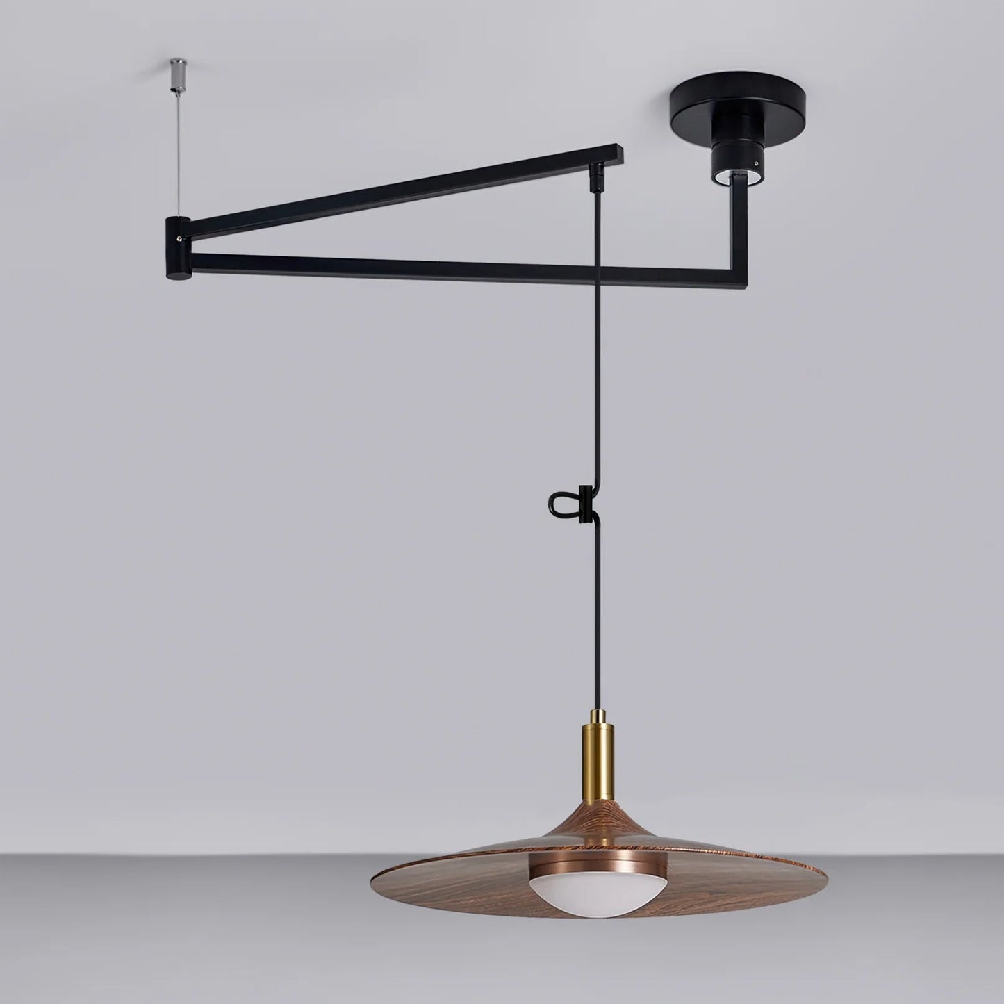 Darian – Lustre en noyer