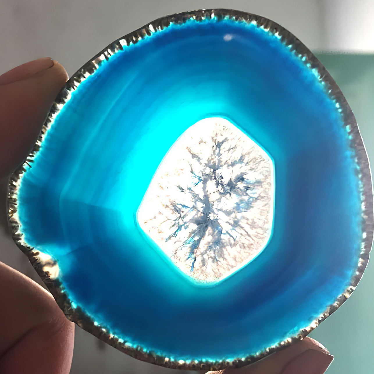 Agna – Lustre Nordique avec Agate Naturelle