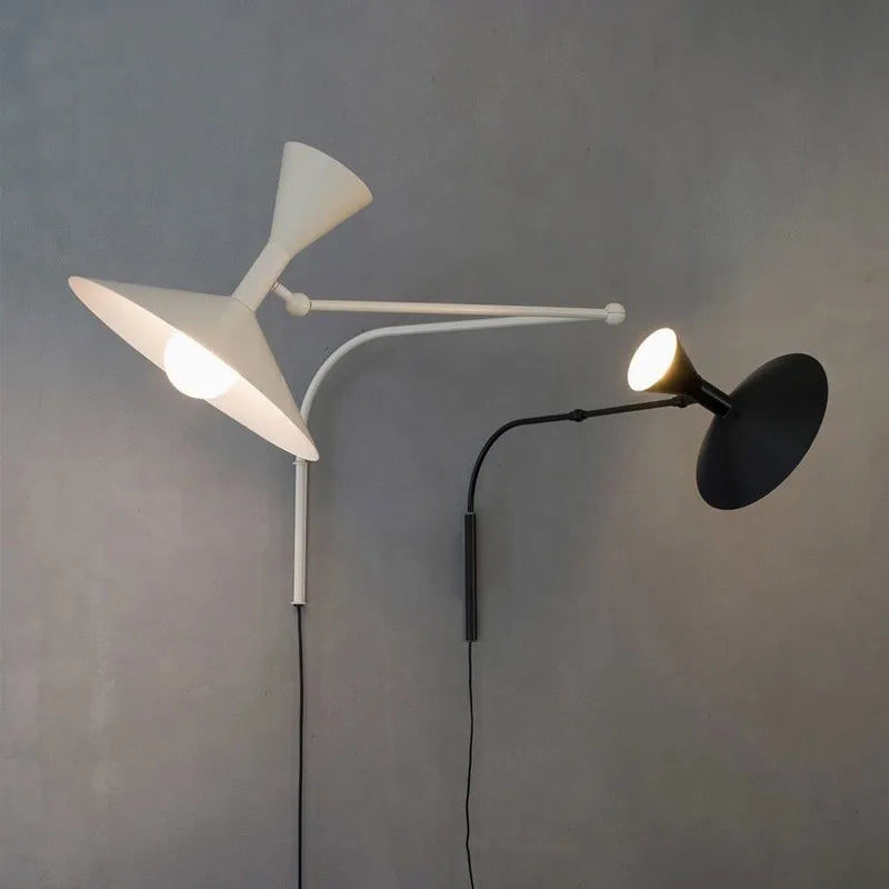 Applique Murale Minimaliste à Bras Pivotant