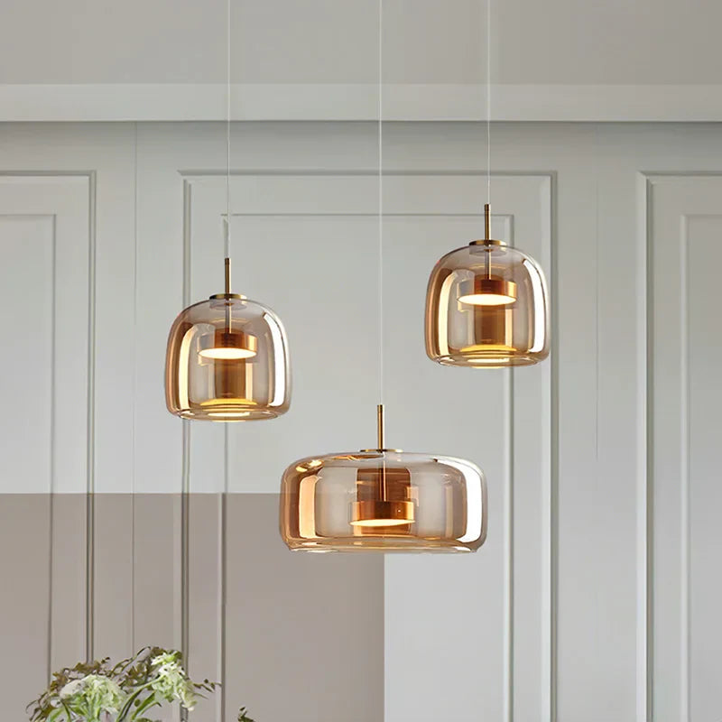 Lampe suspendue minimaliste en verre