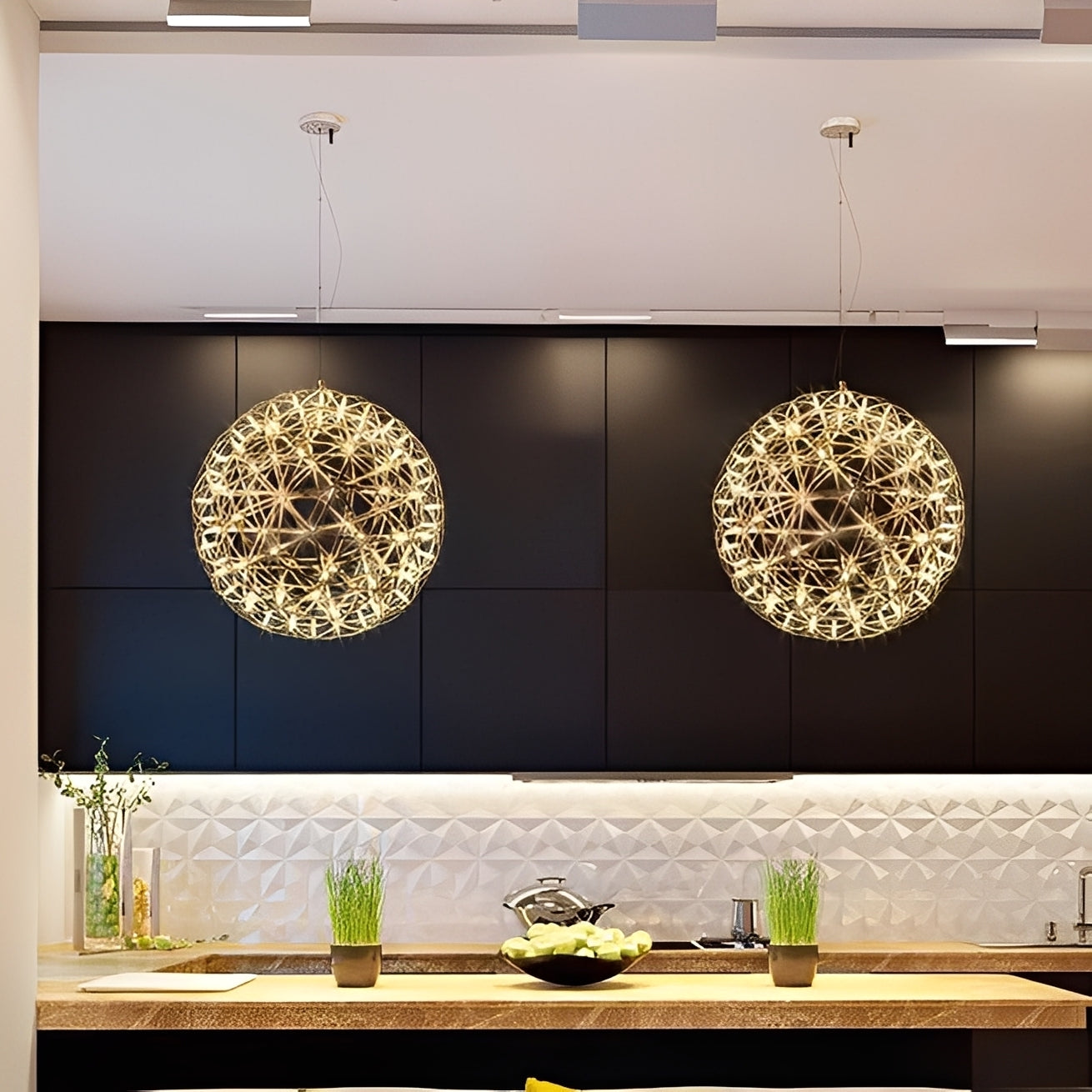 Cassian – Lustre à Boules LED Créatif