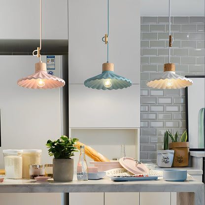 Alina – Lustre Moderne en Résine et Bois