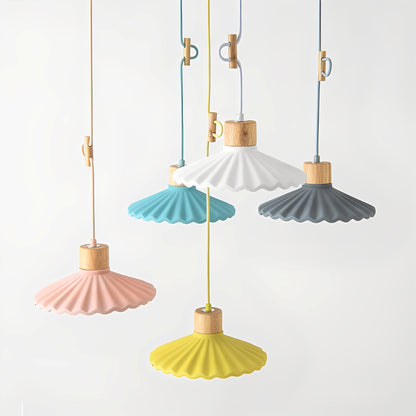 Alina – Lustre Moderne en Résine et Bois
