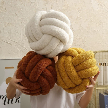 Kilua – Coussin Boule Nordique en Laine d'Agneau