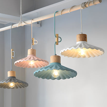 Alina – Lustre Moderne en Résine et Bois