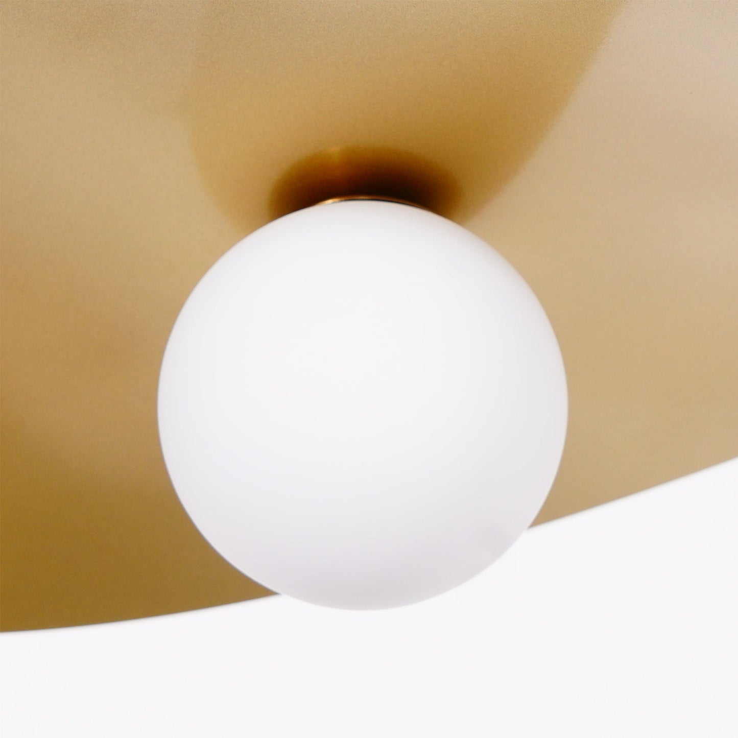 Olivia – Suspension Moderne