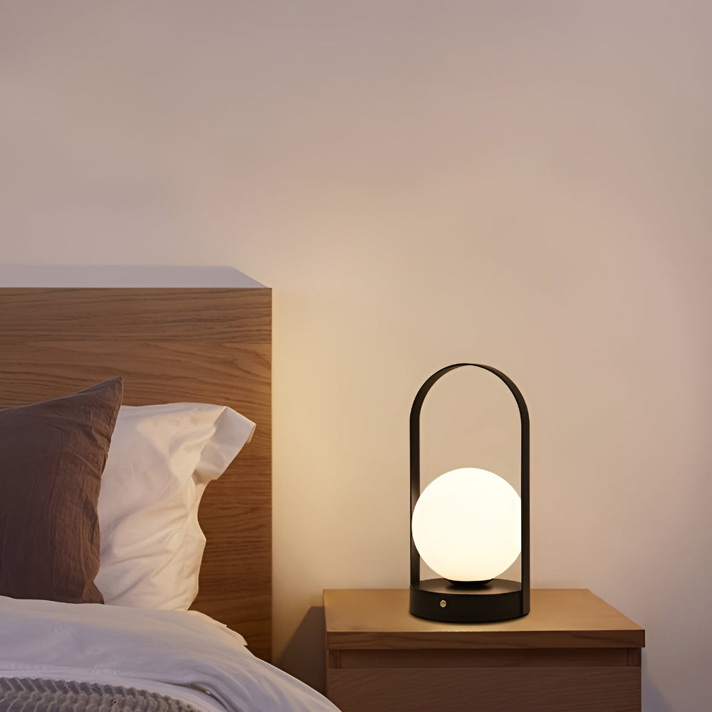 Mira – Lampe de table stylée