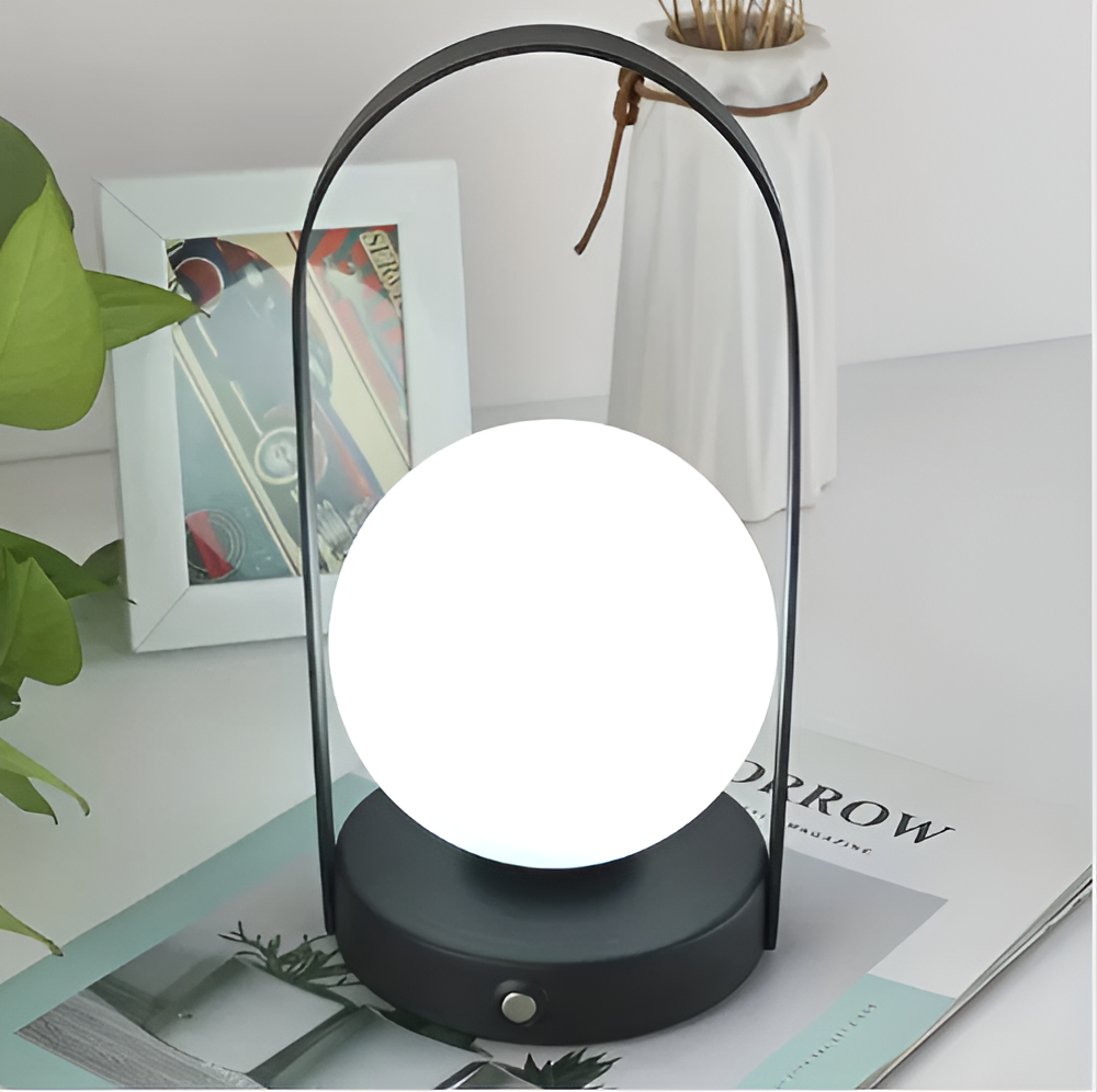 Mira – Lampe de table stylée