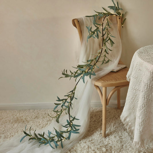 Olivine – Lampe décorative LED en design de branche d'olive