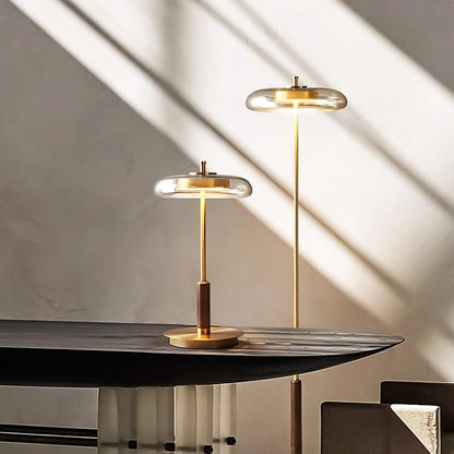 Redondo – Élégante lampe de table LED en métal et verre